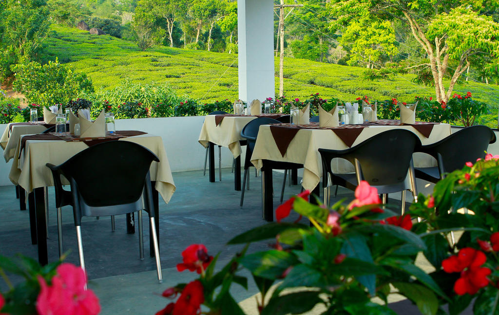 Gruenberg Tea Plantation Haus Bed and Breakfast Munnar Eksteriør billede